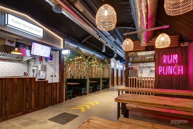  New Modern Food Hall & Cocktail Bar 