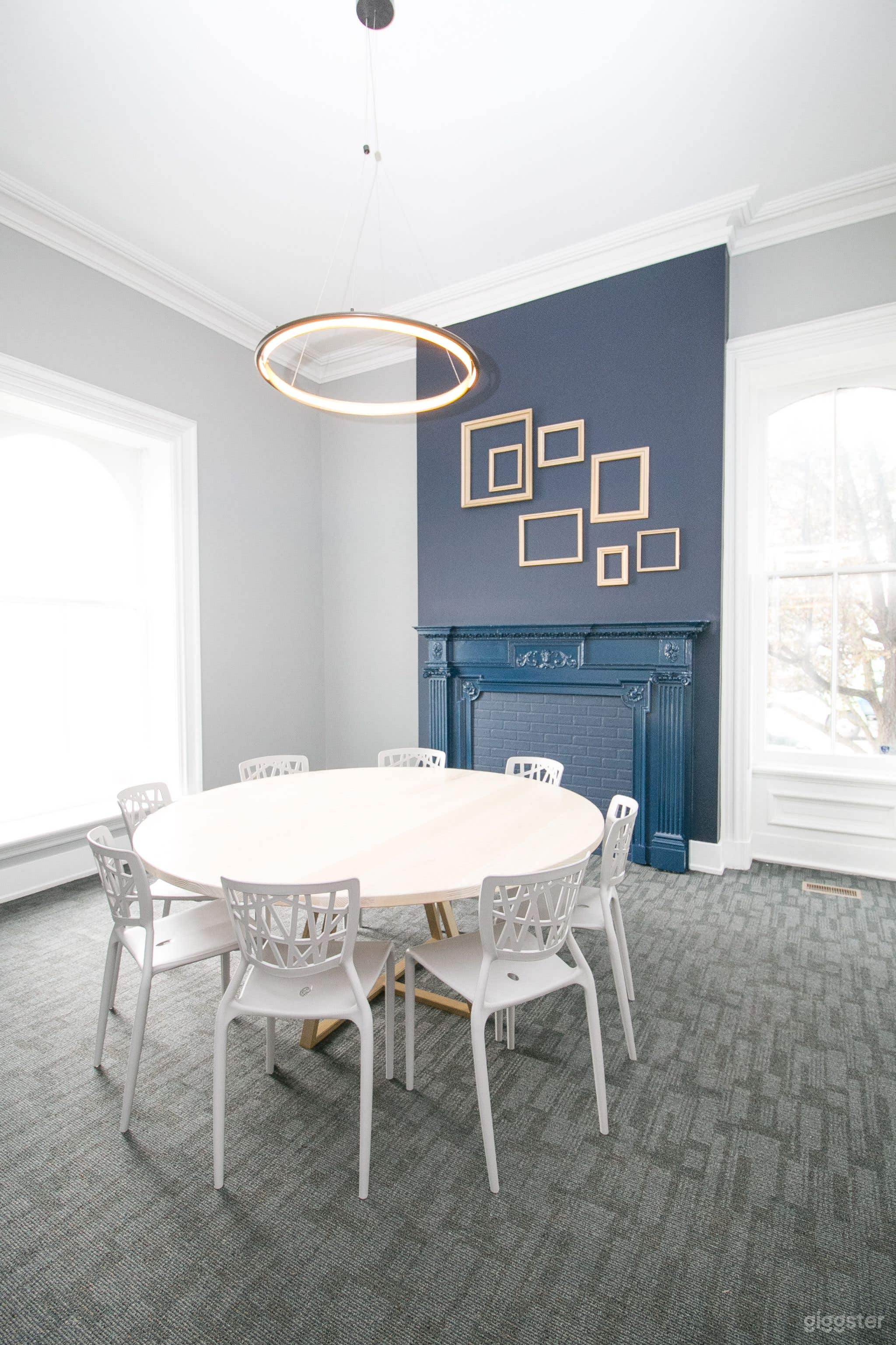 Community room in downtown Columbus Photo 2