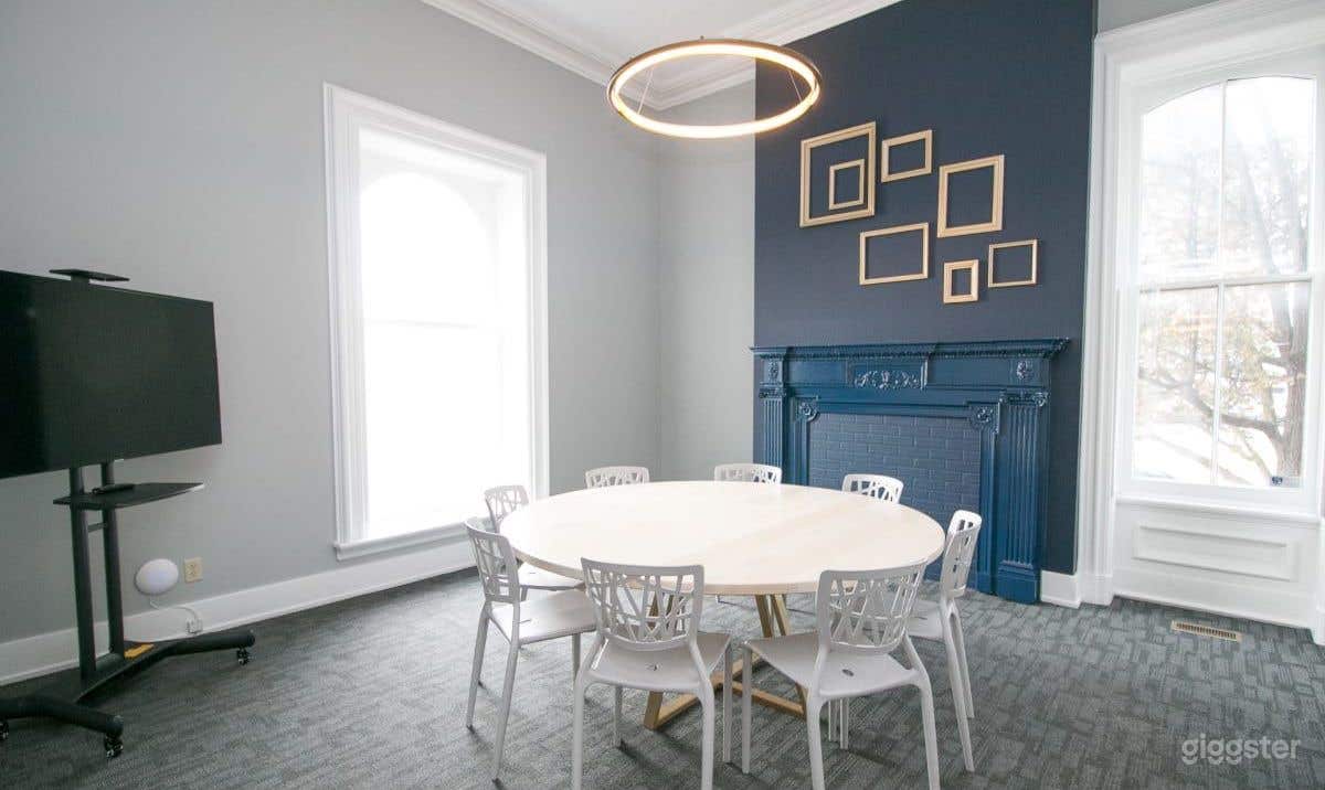 Community room in downtown Columbus Photo 1