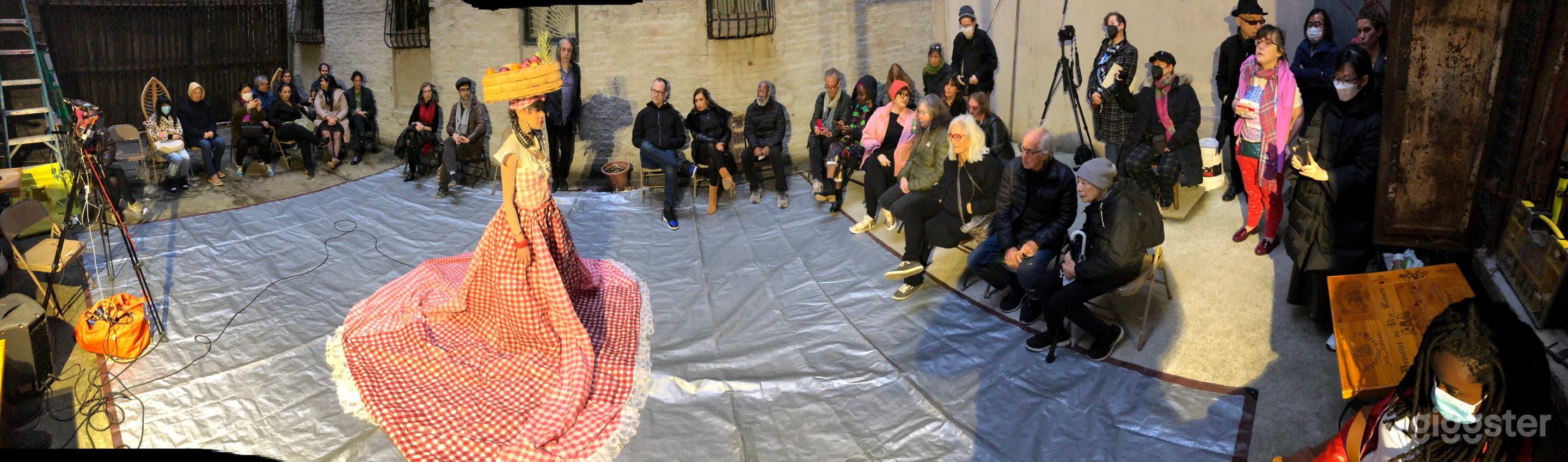 Downtown Gallery Patio &amp; Performance Space Photo 2