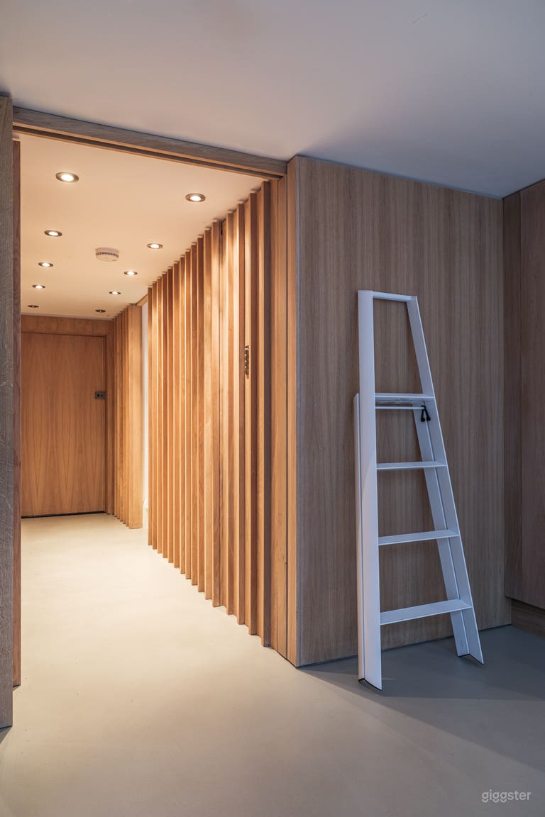  Industrial Luxury Loft - Premium Film & Photo Location 