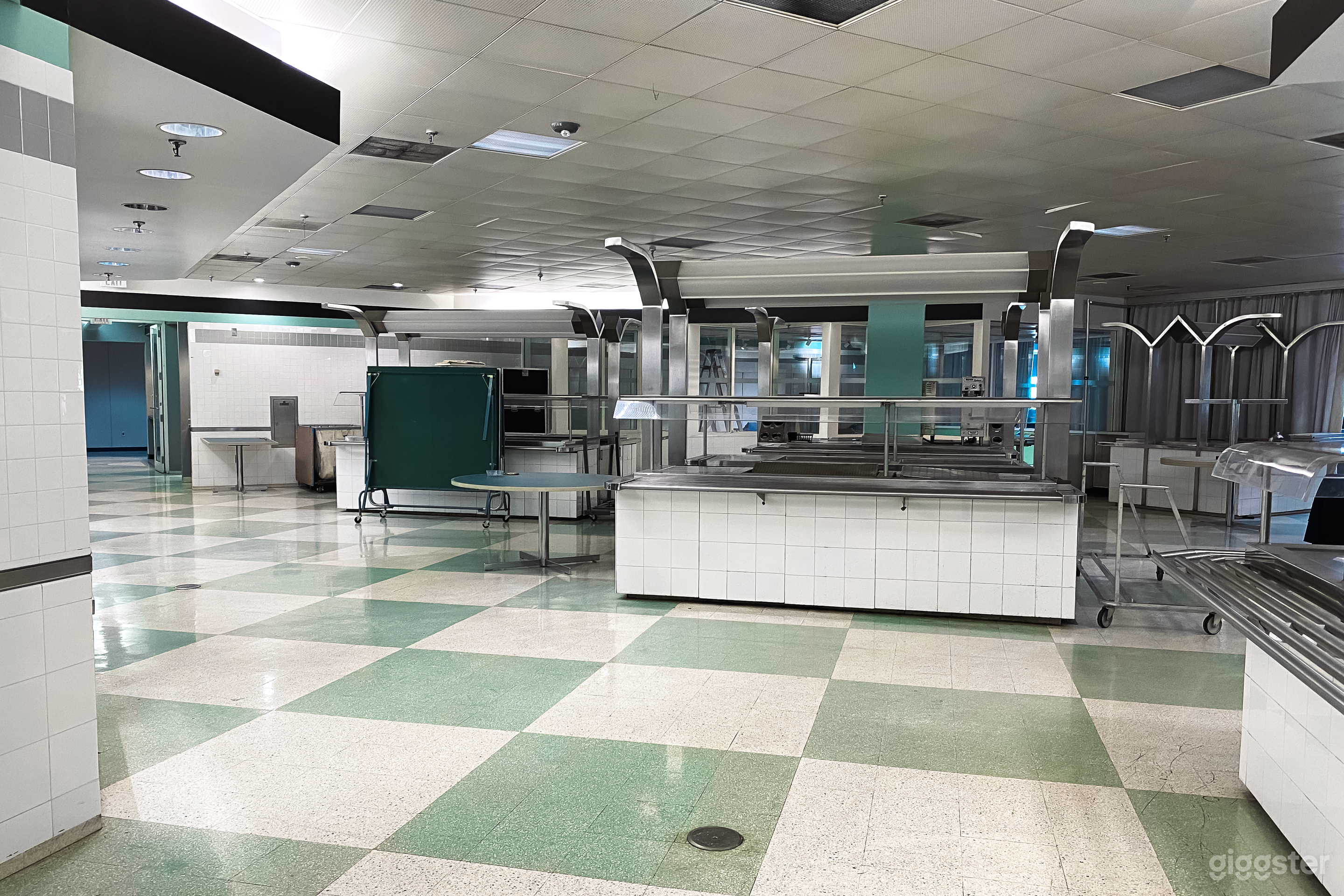 Authentic 90s Cafeteria Buffet Serving Area Photo 2