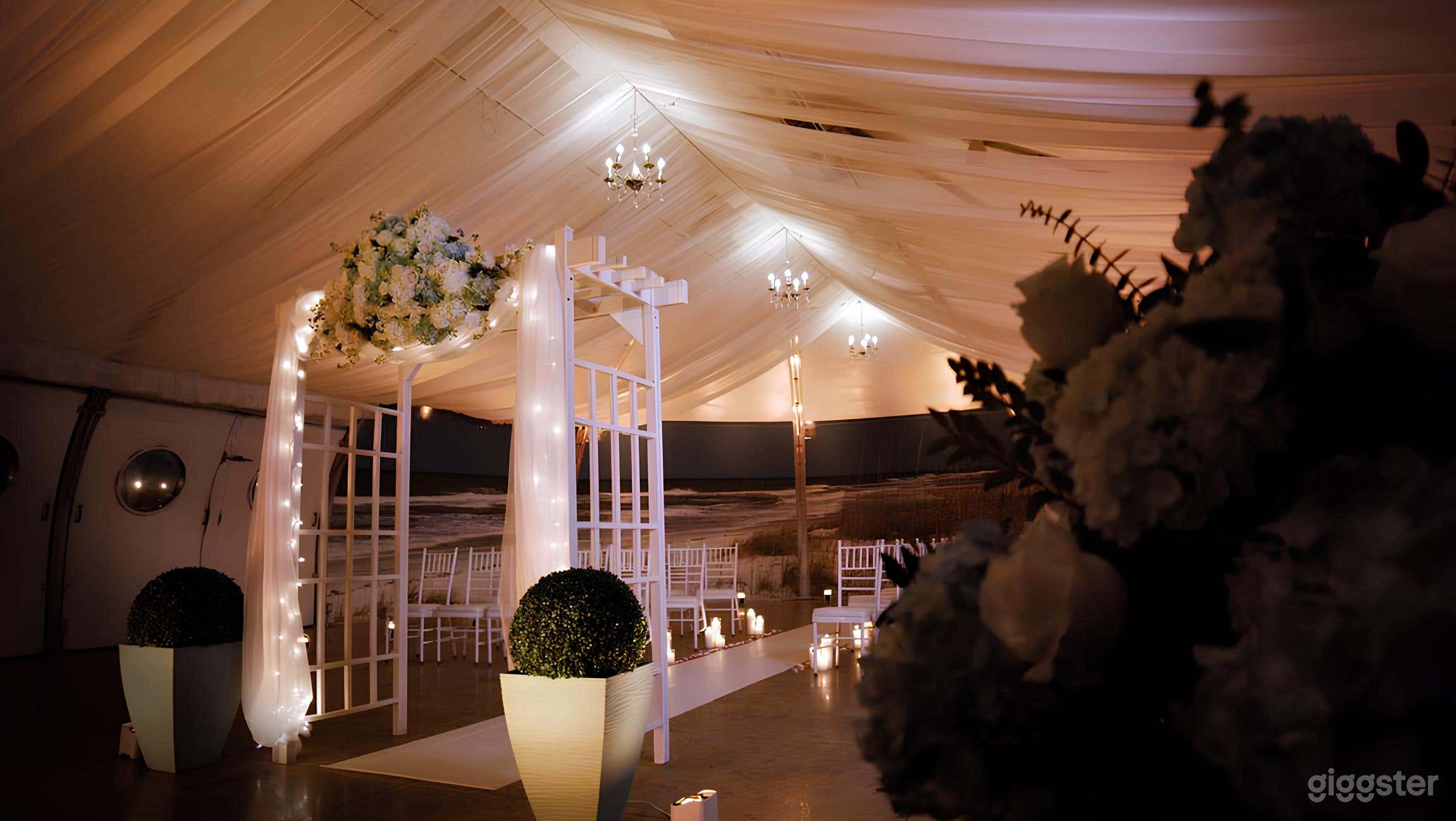 Riverfront Room at Aquarium in Riverhead, NY Photo 3