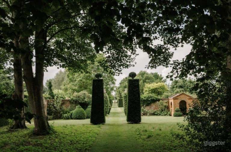  Gorgeous Countryside House for your Events 