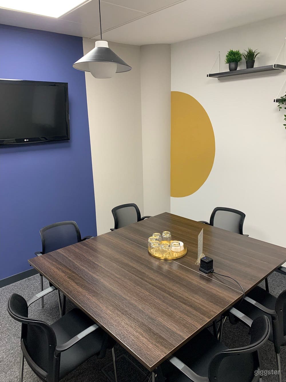 Stirling Suite Photo 4