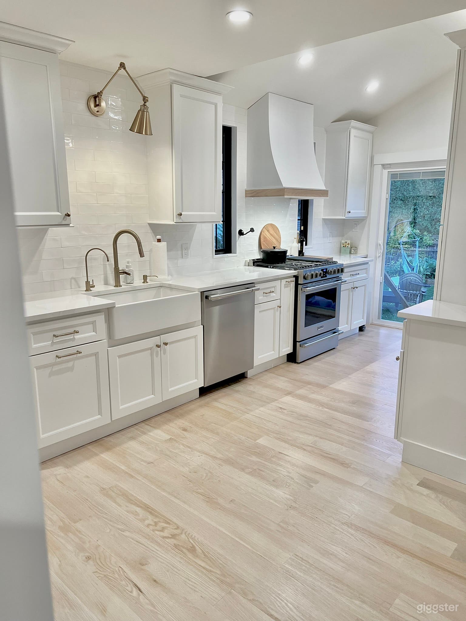 Long Island Cottage Photo 4