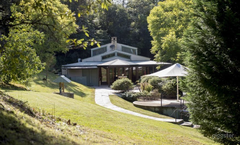  Explorer’s Retreat   