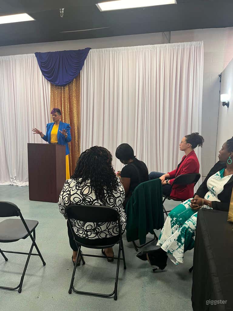  Pleasant Event Venue for Small Gatherings (Buyout) 