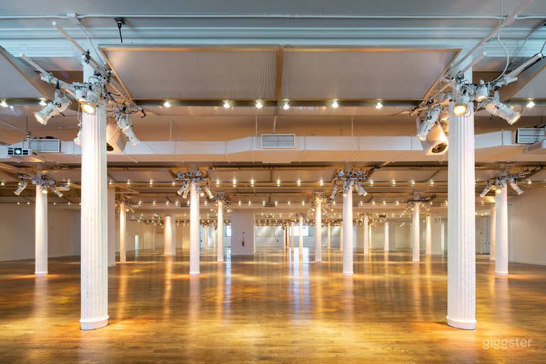  Full Pavilion 25,000 sf  