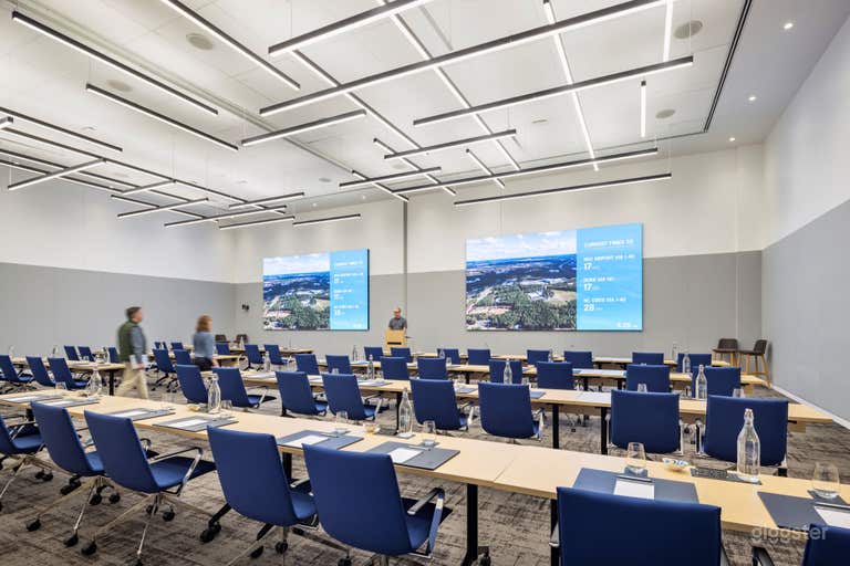  Versatile Meeting & Training Room 