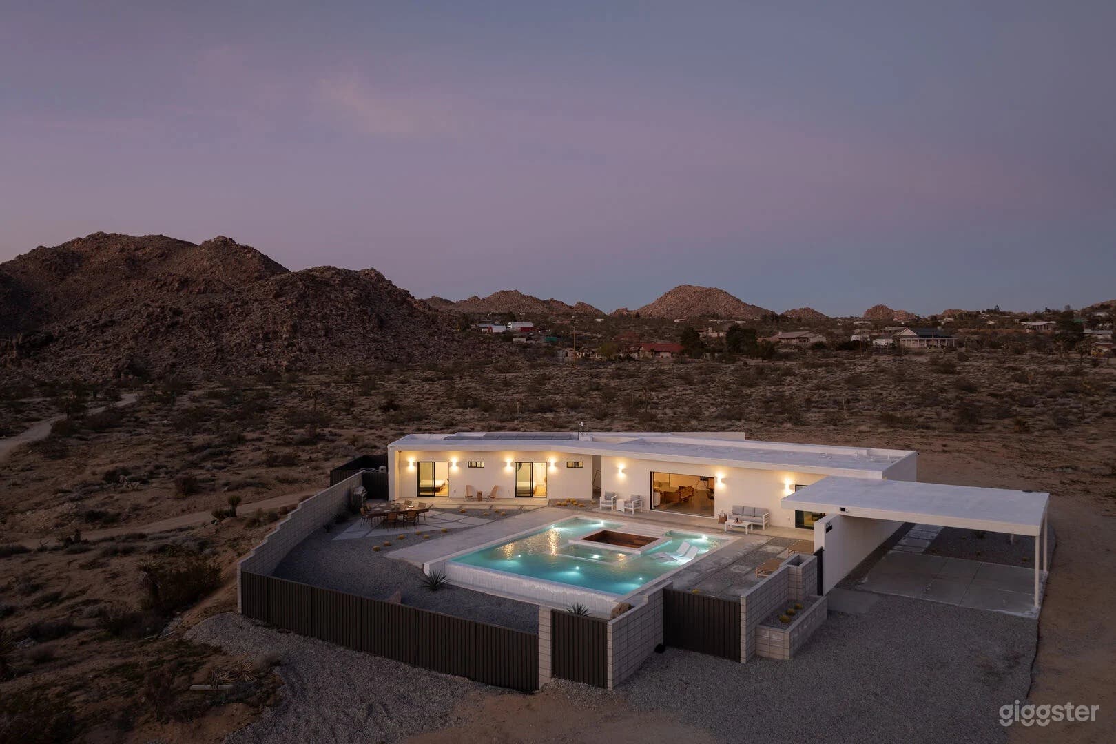 Celestine - Modern w Pool Near Park Entrance Photo 1