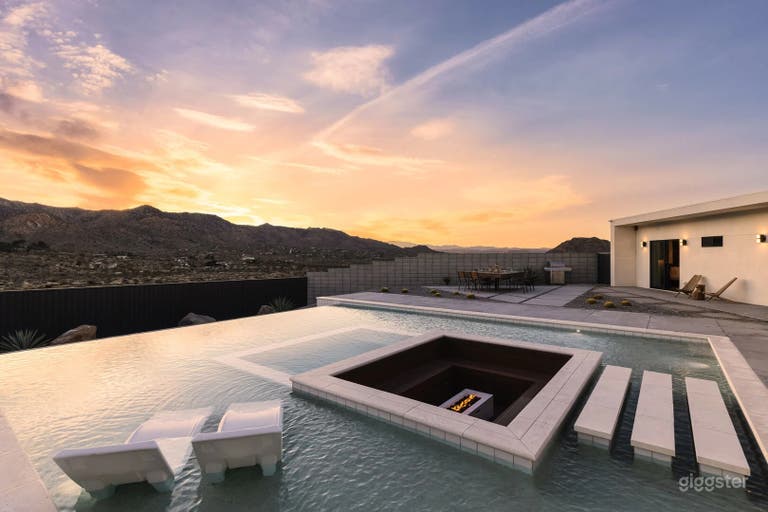  Celestine - Modern w Pool Near Park Entrance 
