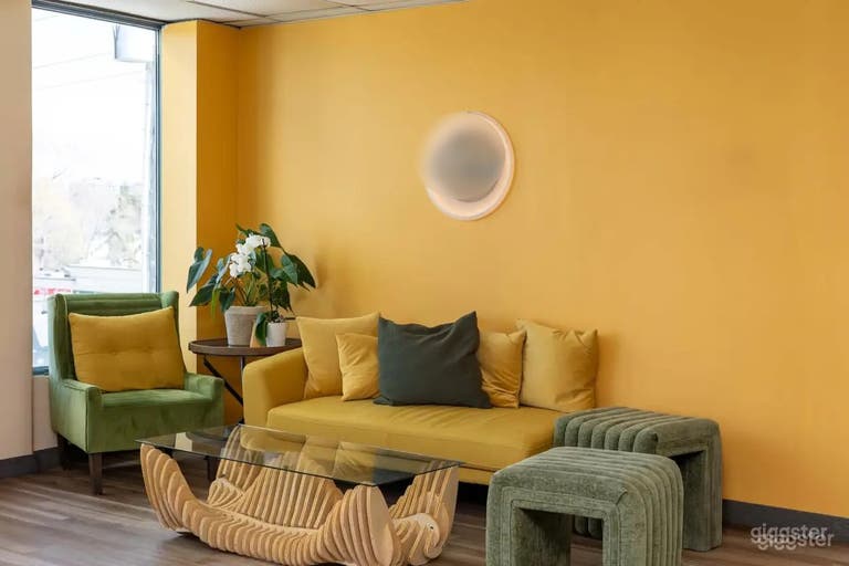  Peaceful Gallery for Workshops & Gatherings 