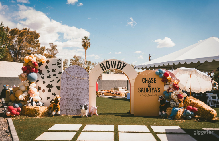  Desert Luxury Villa & Massive Yard Venue 