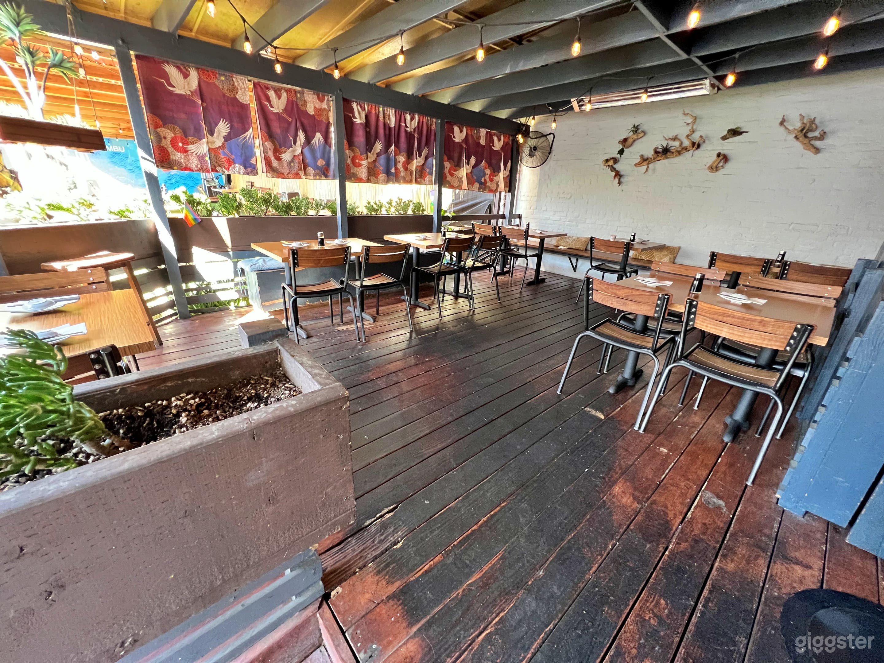 Bright Indoor Patio Photo 3