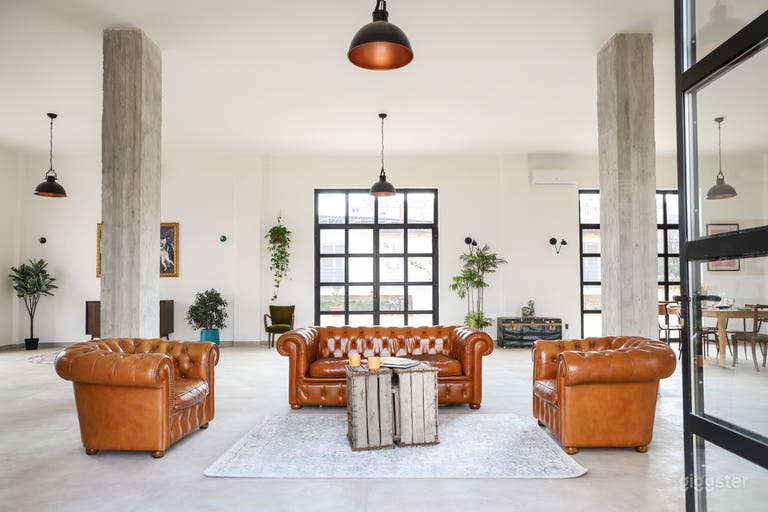  Urban Barn e spazio multifunzionale 