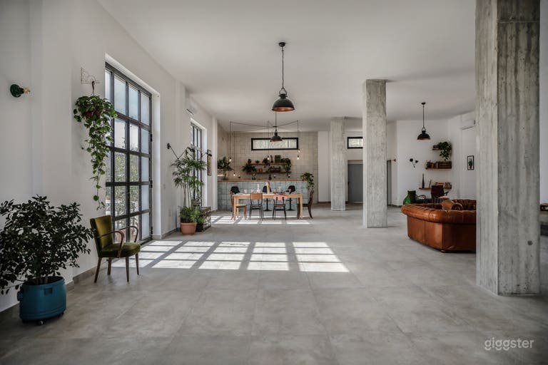  Urban Barn e spazio multifunzionale 