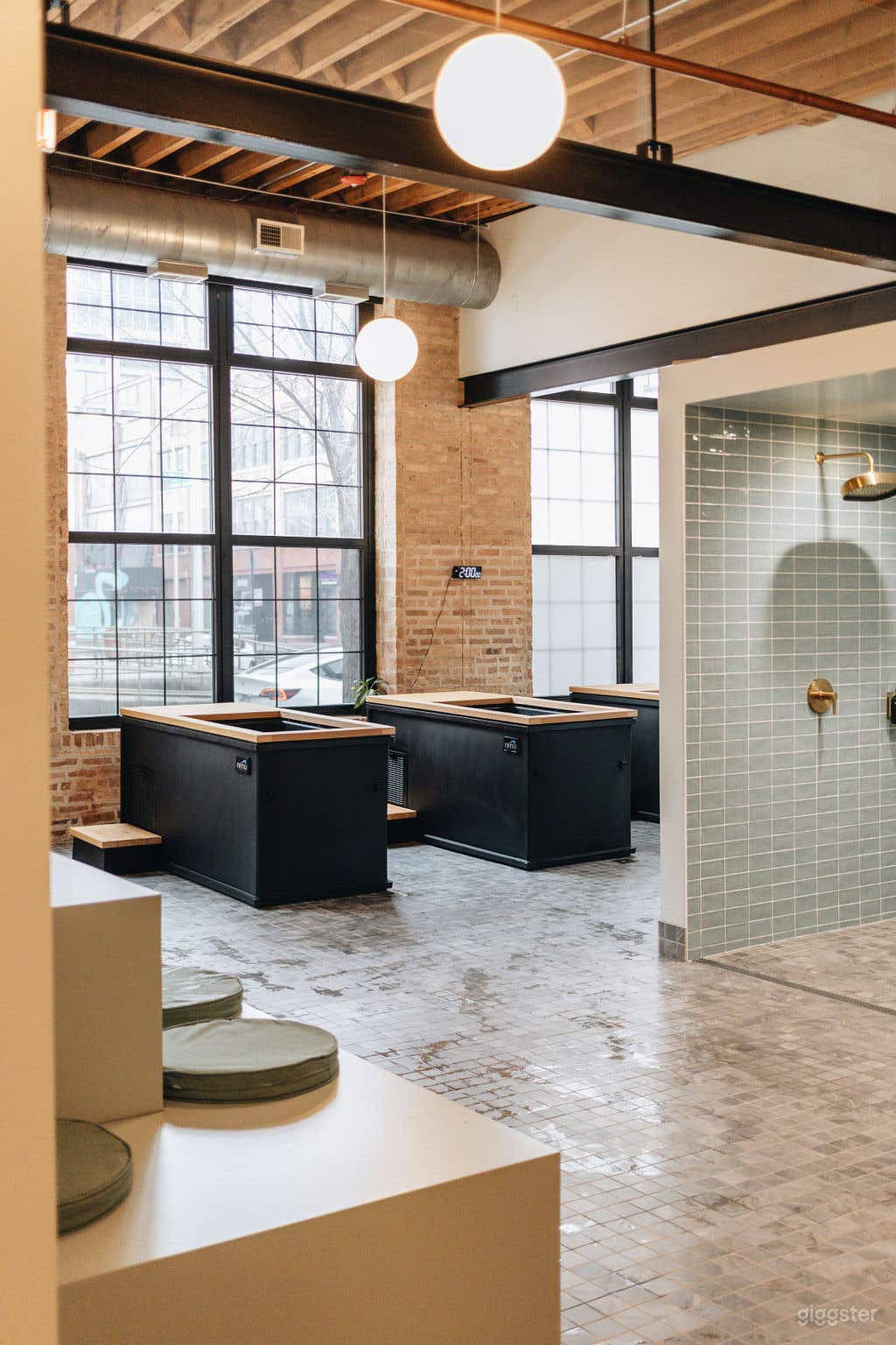 Modern Wellness Club w/ Sauna+Cold Plunge - Events &amp; Filming Photo 2