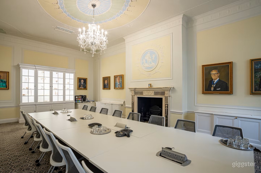 The Portex Room Photo 2