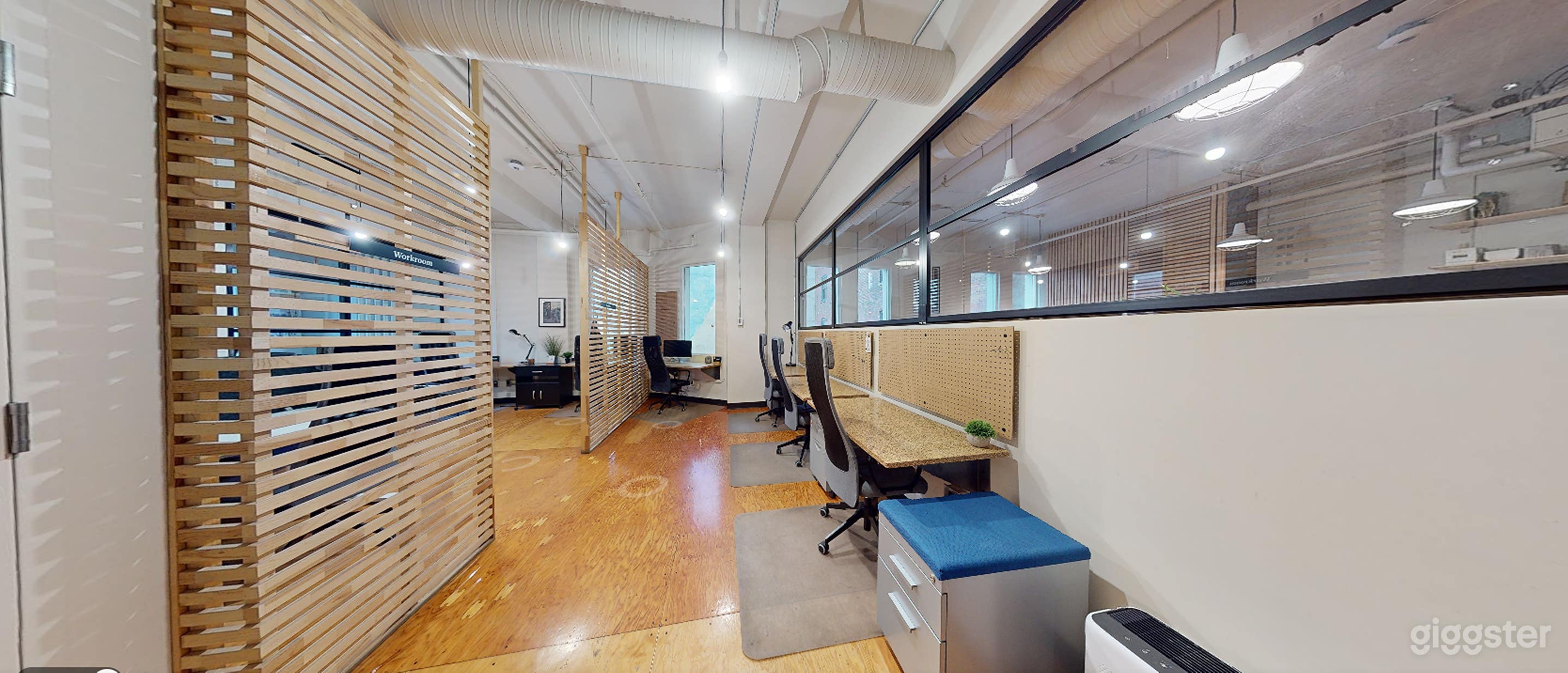 Private Office for 4 Photo 1