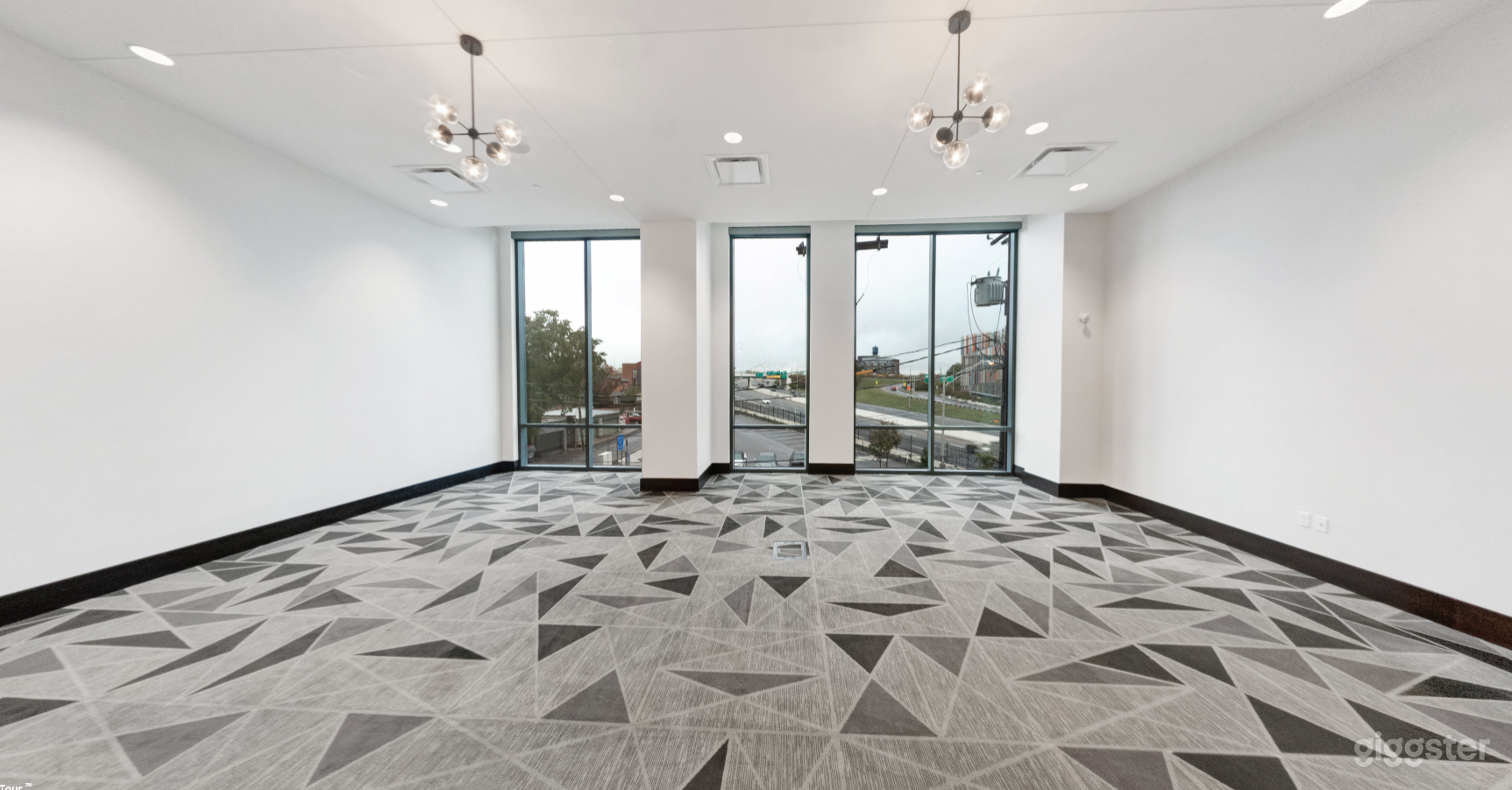 Hamilton Junior Ballroom Photo 3