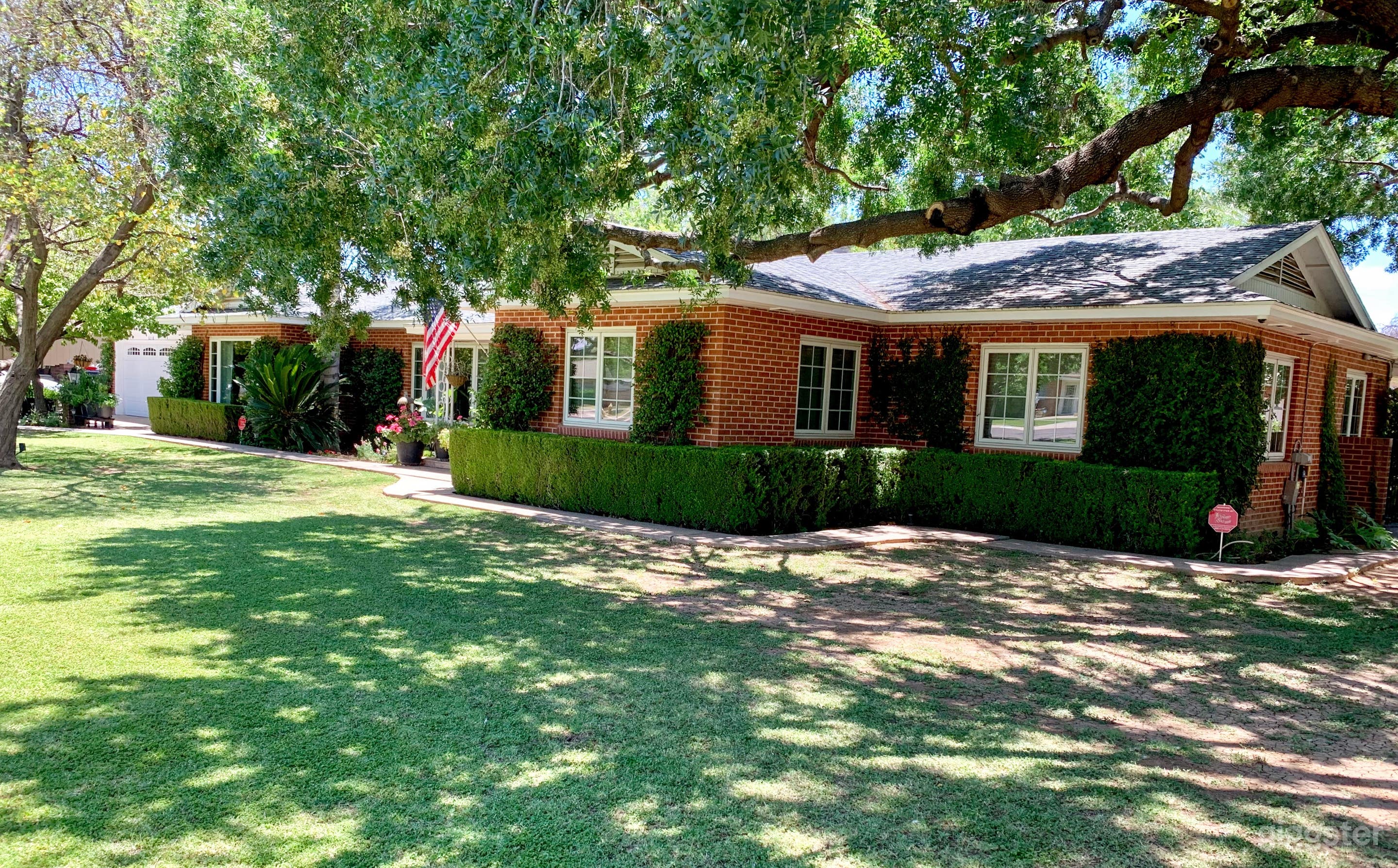 Front elevation, take from right side