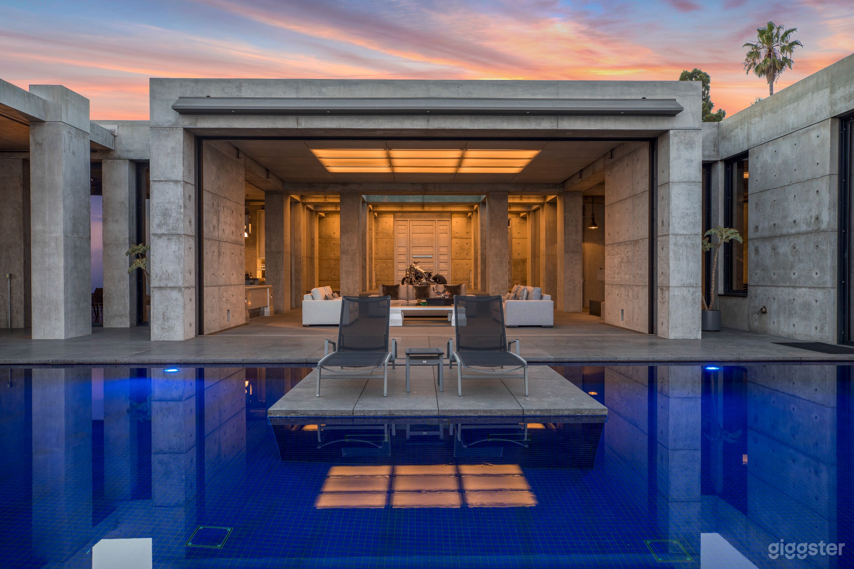 Trousdale's Iconic Estate Photo 3