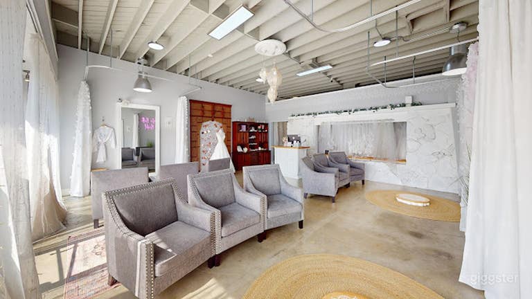  Luxurious Bridal Boutique Shop 