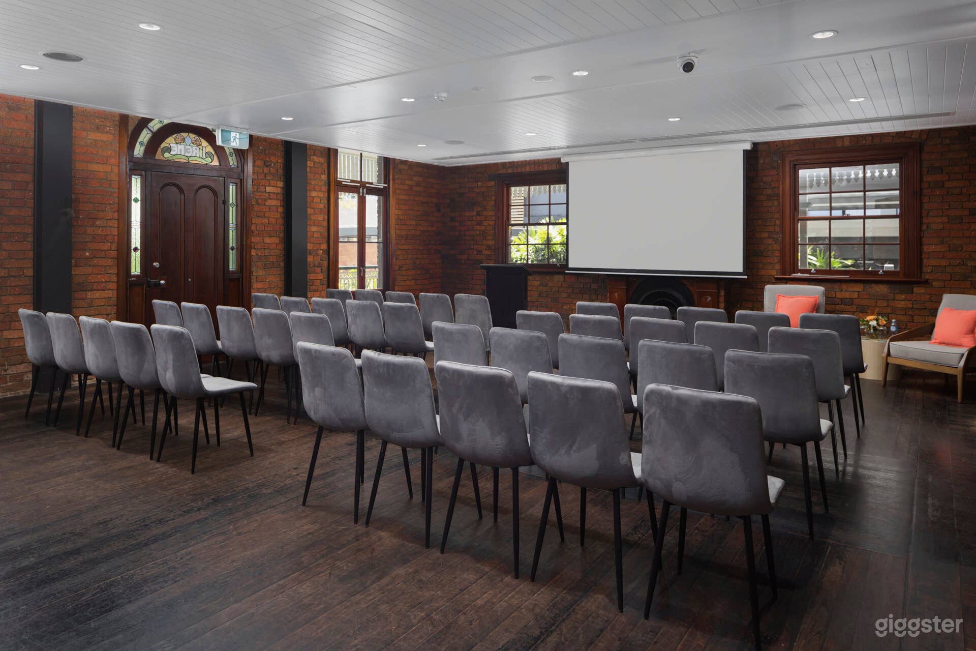 Social House Photo 2