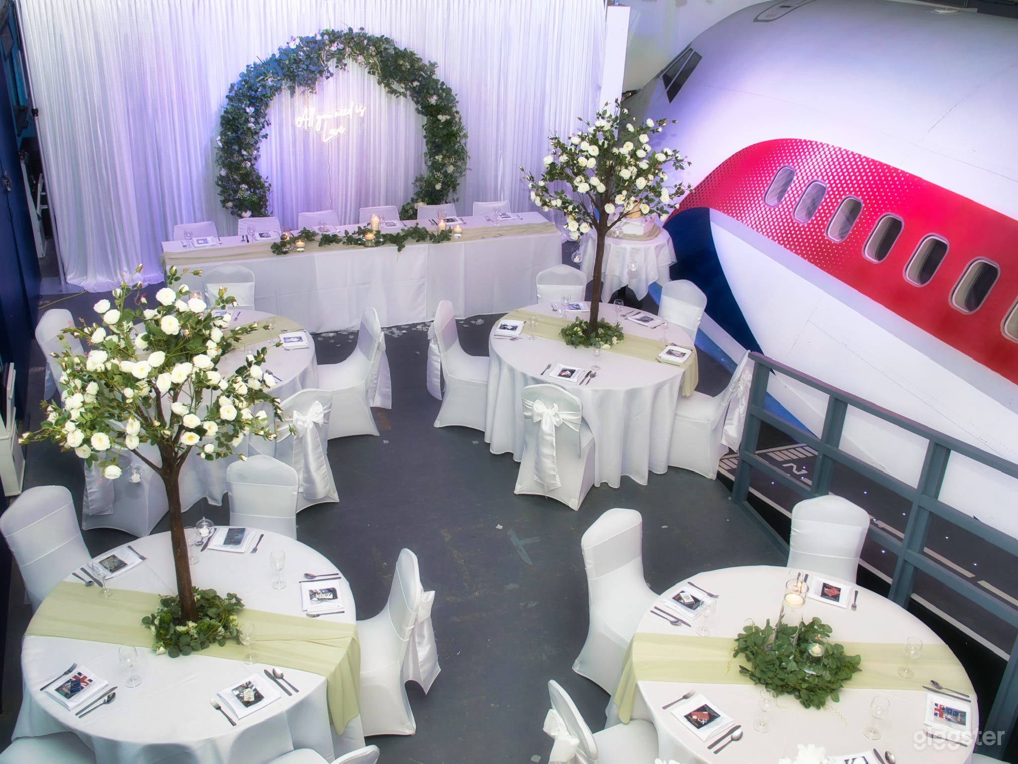 UK's Original Real Boeing 747 Converted to a Flight Simulator Based in Manchester Photo 4