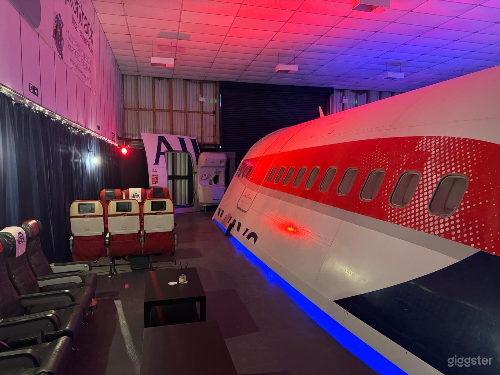 UK's Original Real Boeing 747 Converted to a Flight Simulator Based in Manchester Photo 2