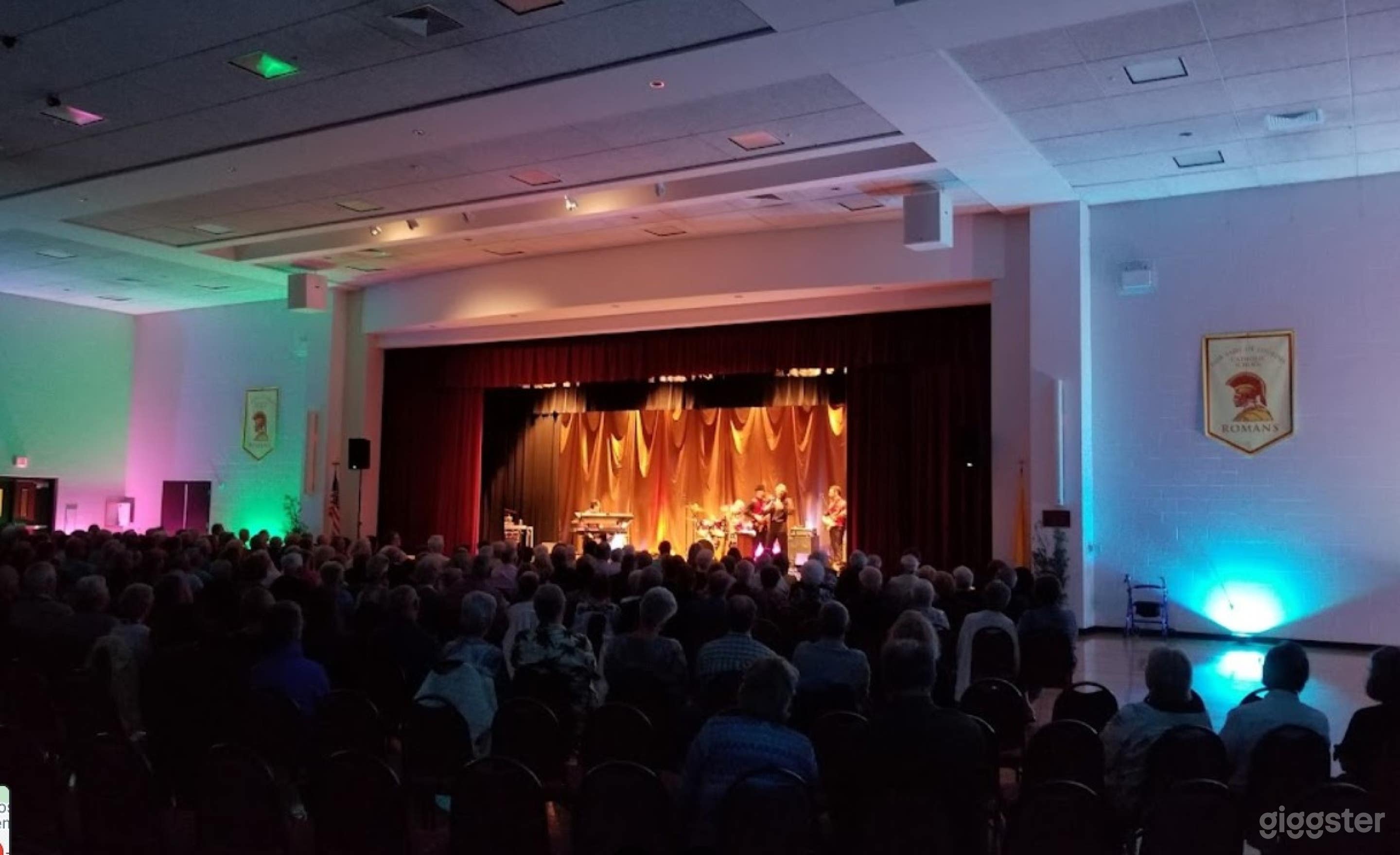 Spacious Main Hall/Theatre Style Space For Events In Dunedin Photo 3