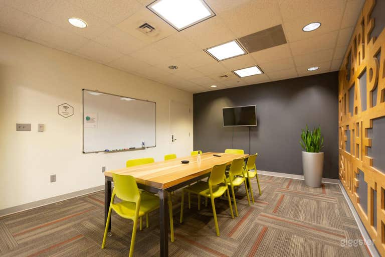  Great Natural Light Conference Room in Downtown Chattanooga 