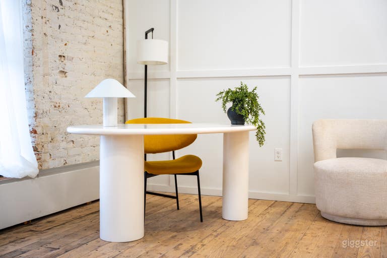  The Cottage in Hamilton 