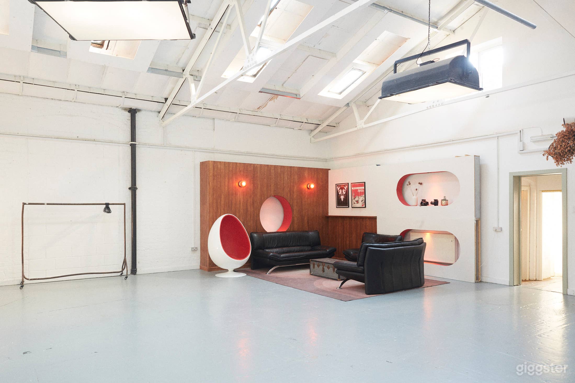 Whitehouse 70s Cove Studio in Industrial Warehouse Photo 1