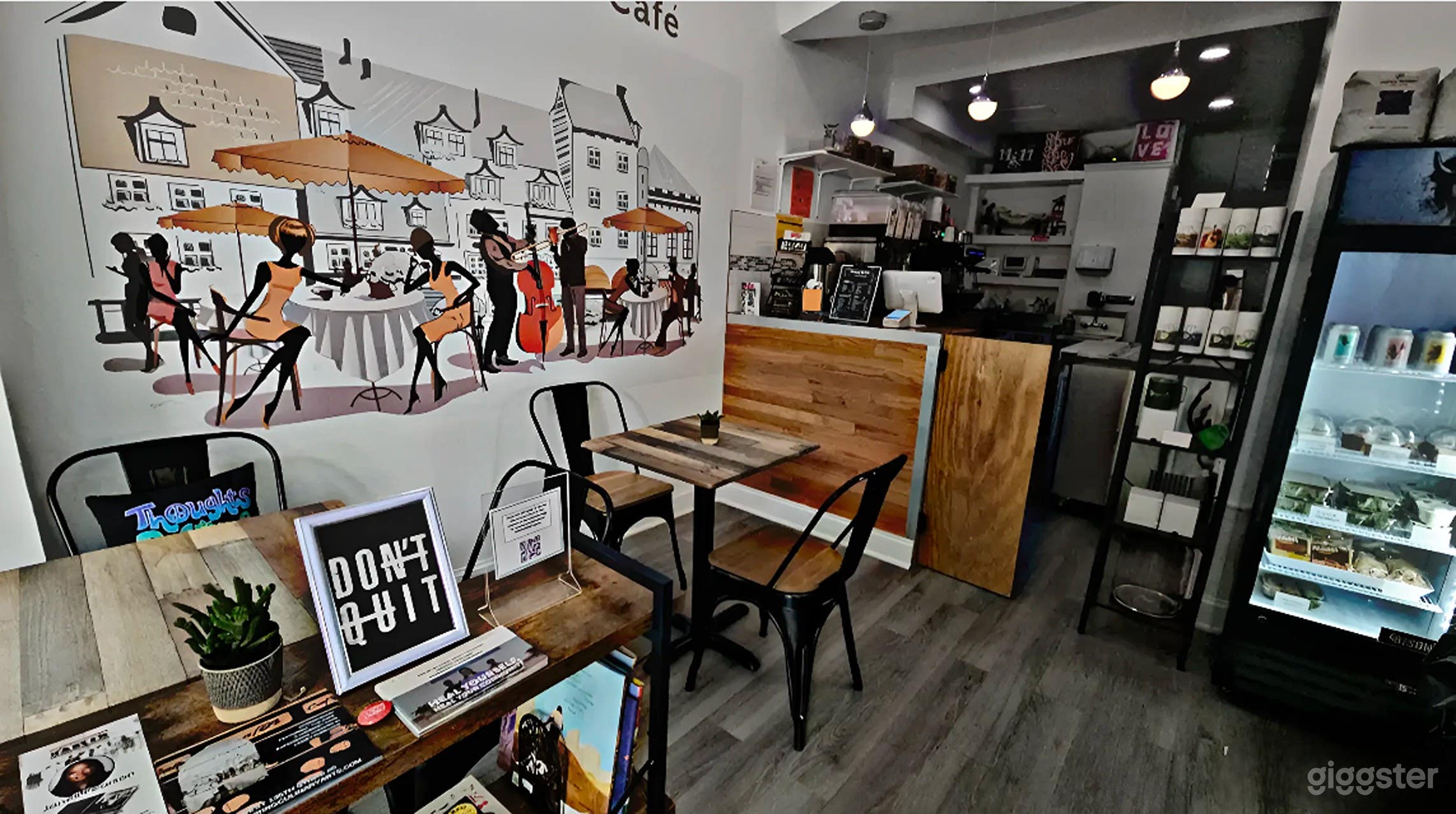Cozy Cafe in Harlem next to NYPD Pct Photo 3