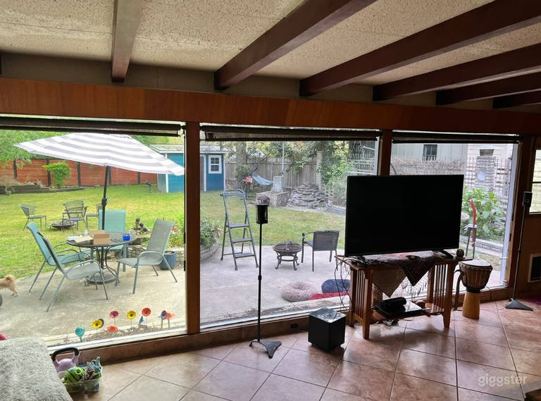  Old Austin Vibe Peacock House 