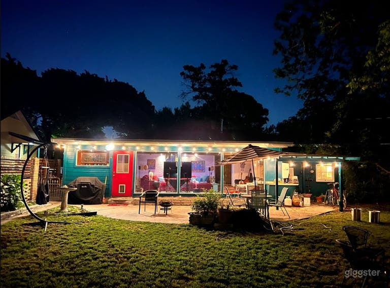  Old Austin Vibe Peacock House 