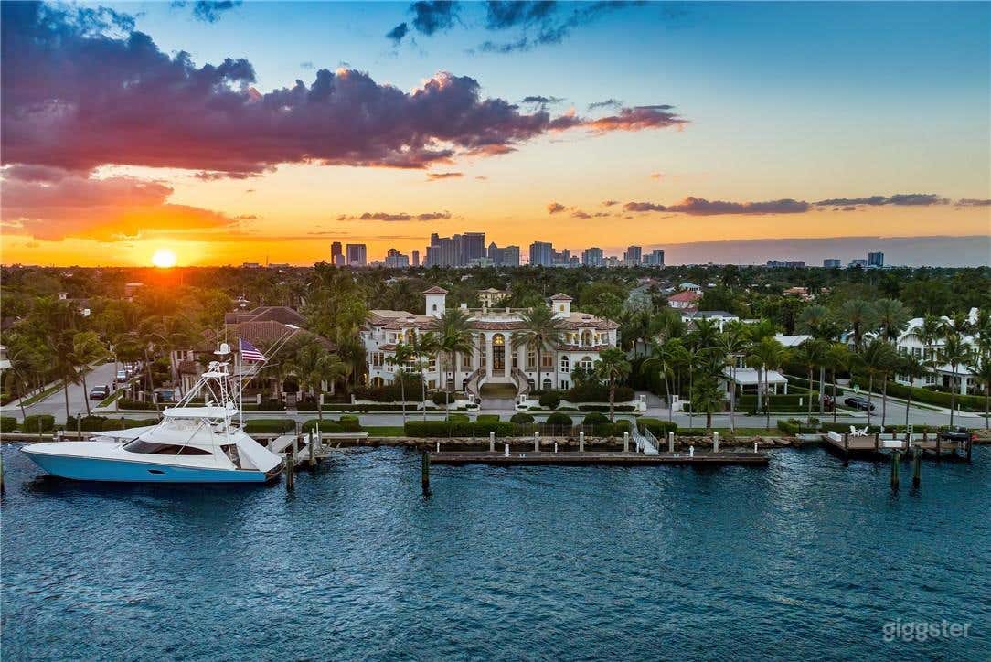 Incredible 7 Bedroom 11 Bath Idlewyld Mansion Photo 4