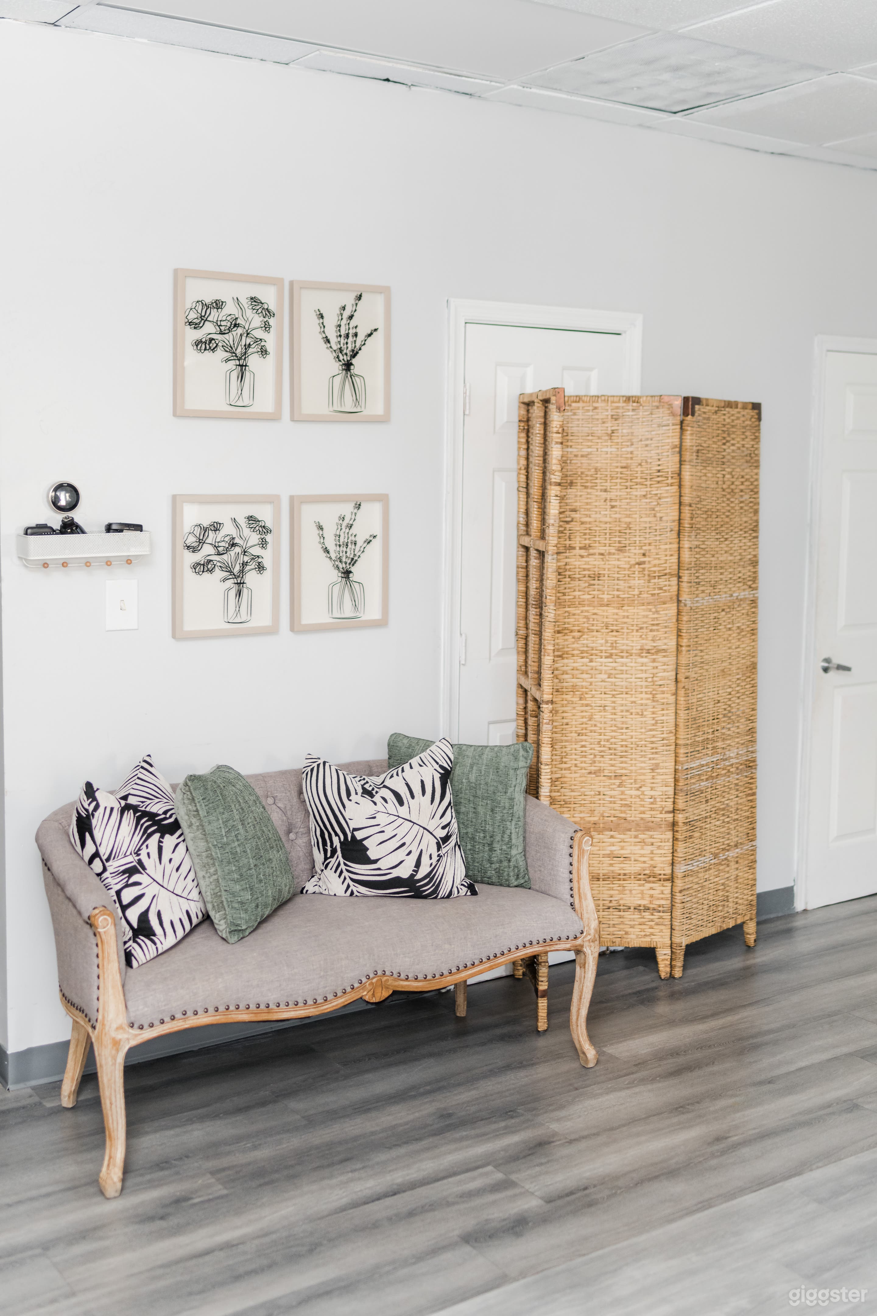 Boho Chic Studio Oasis - Virginia Beach Photo 4