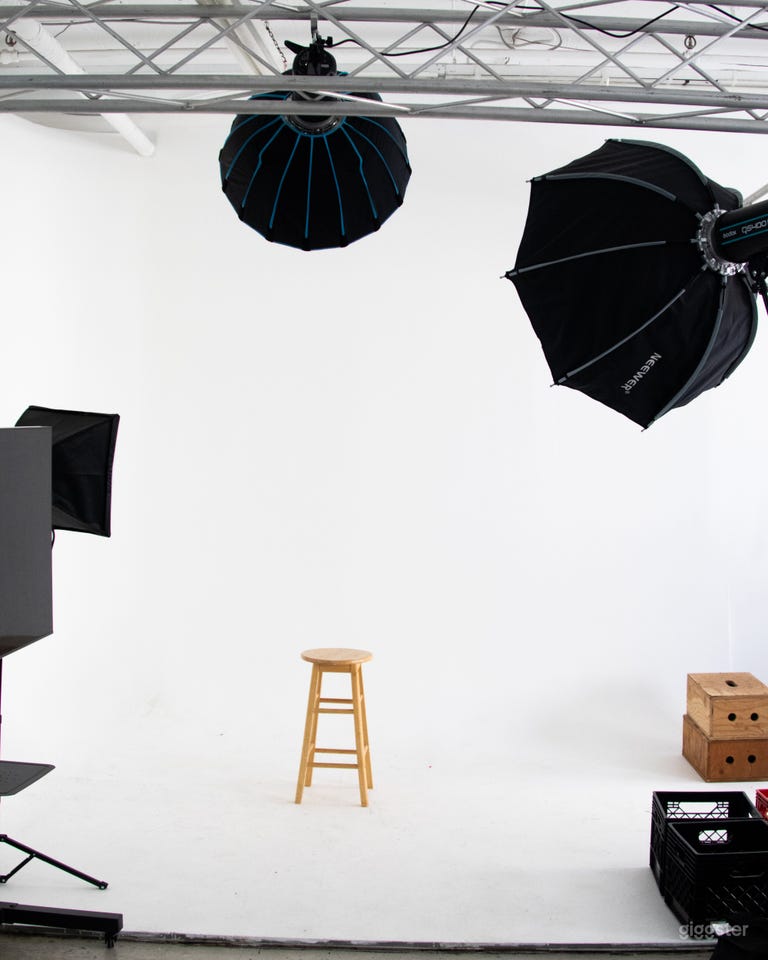  Spacious Photo & Video Studio with White Cyc Wall 