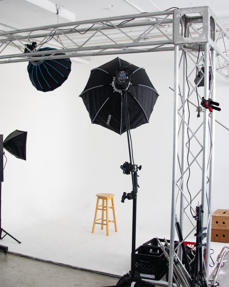  Spacious Photo & Video Studio with White Cyc Wall 