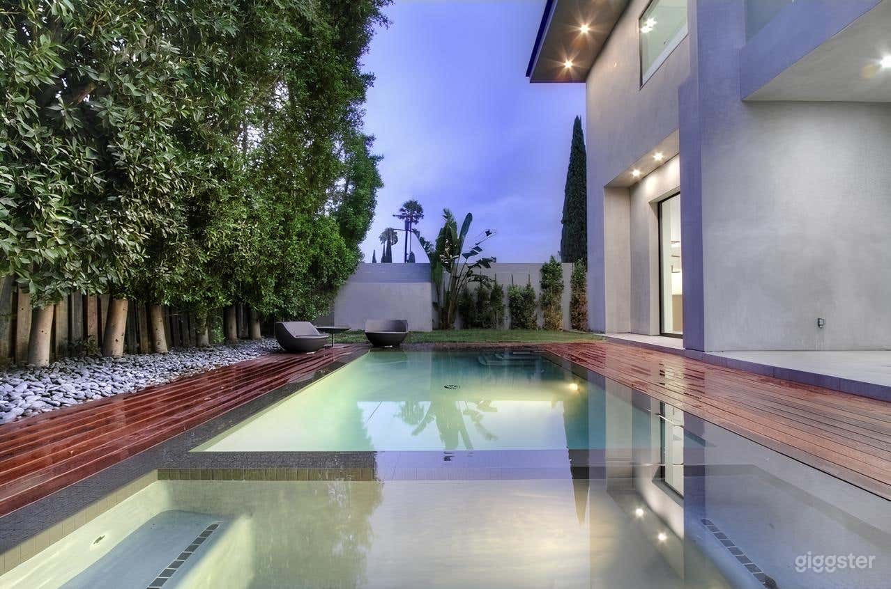 Luxury Minimalist Pool Retreat Photo 3