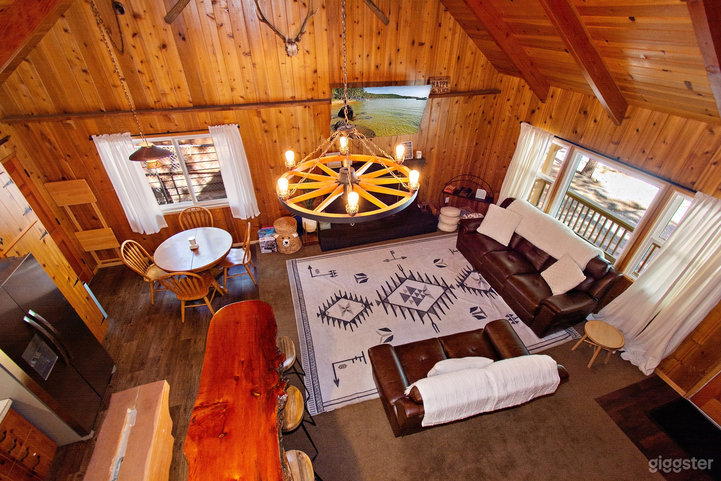 Rainbow Retreat Photo 1