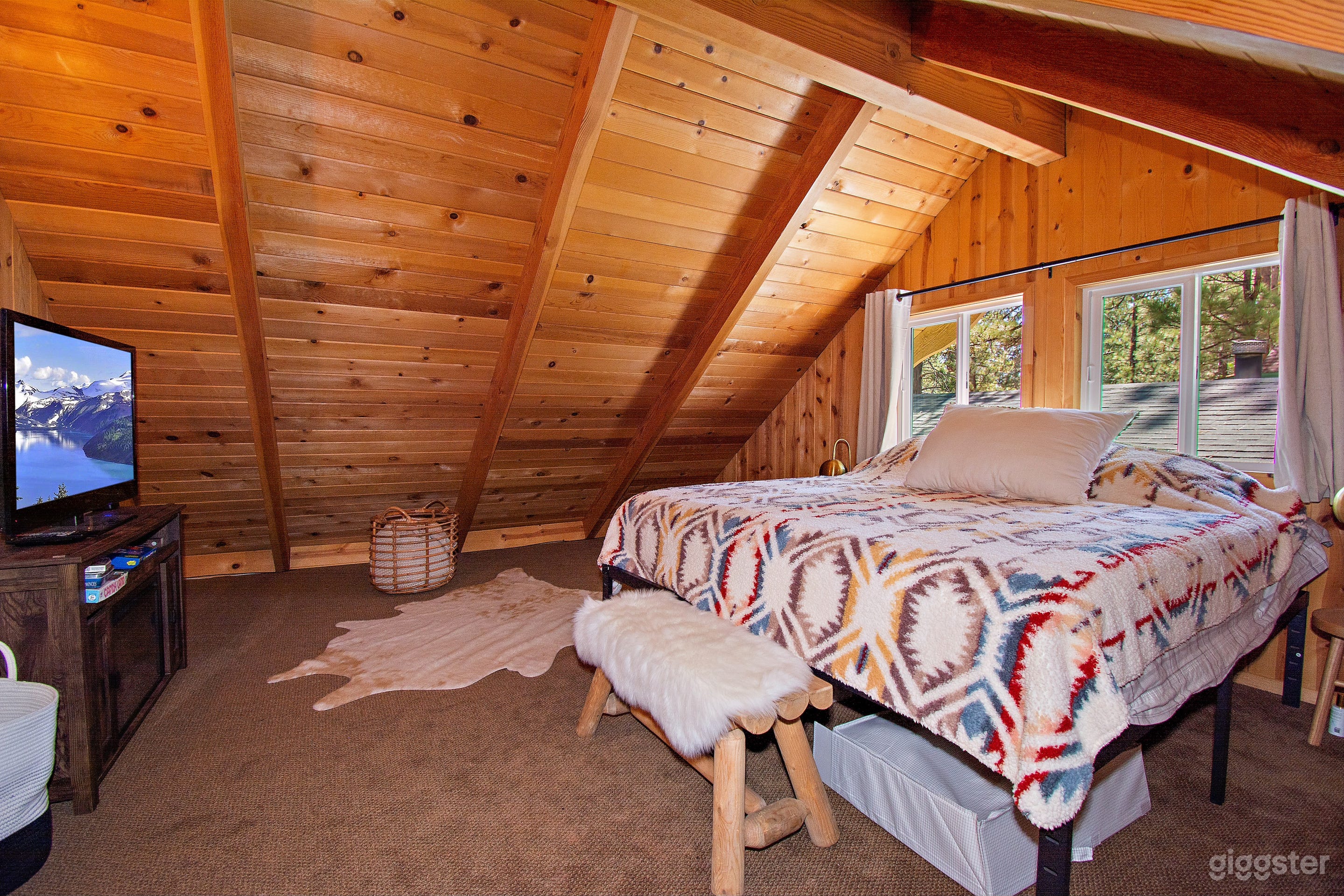 Rainbow Retreat Photo 2