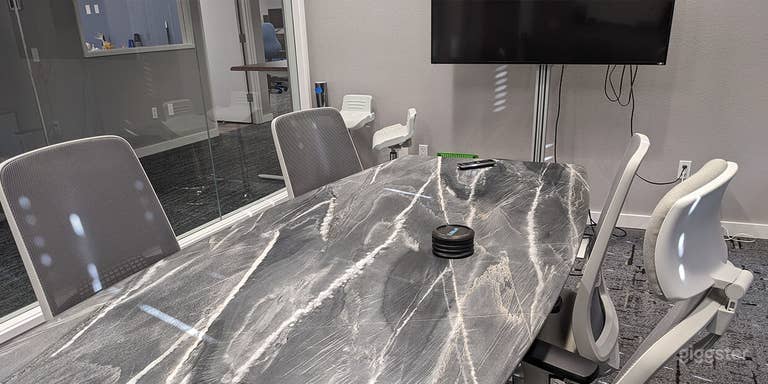  Cirrus Conference Room 