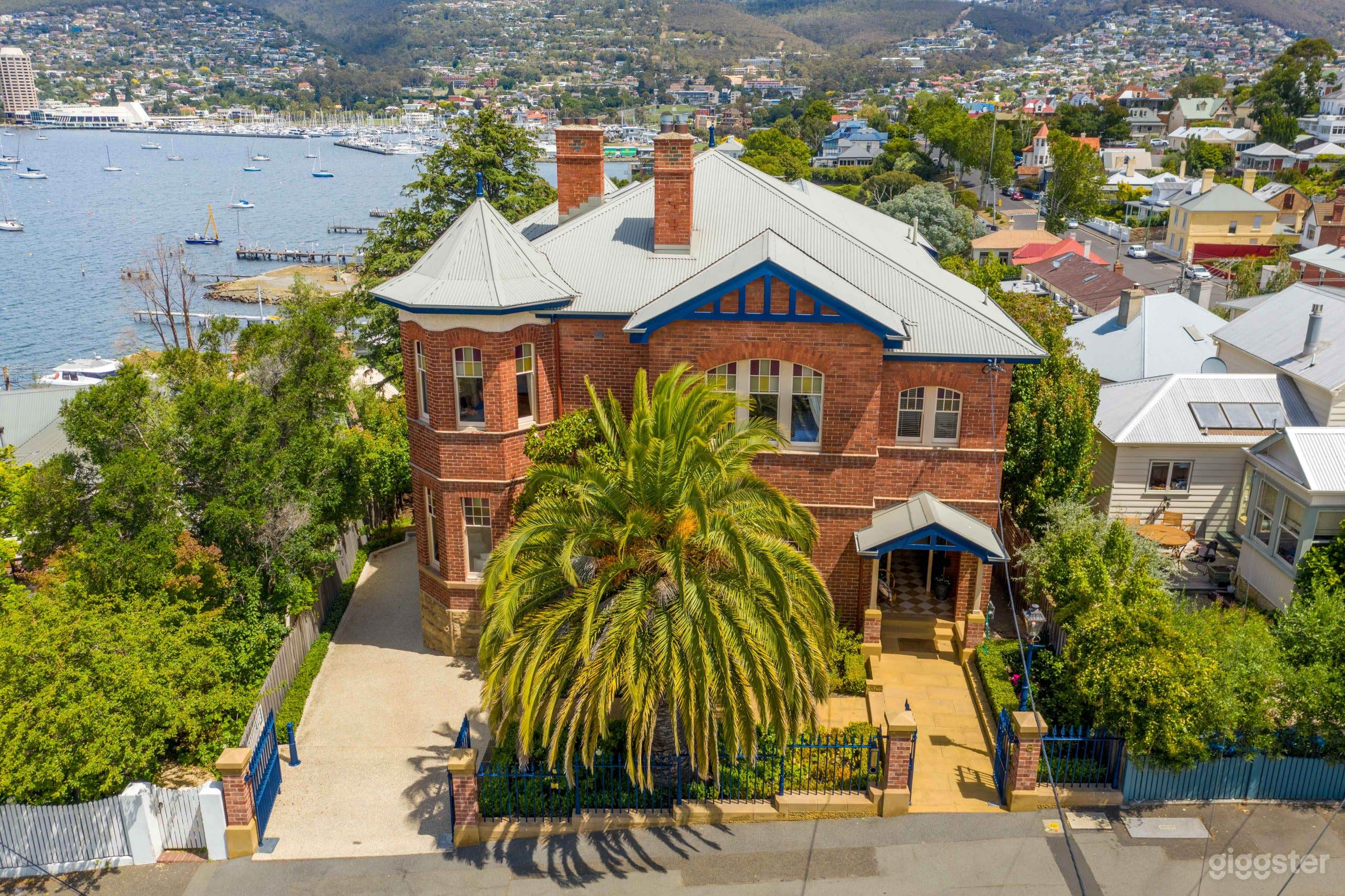 Queen Ann-style Mansion Hotel (Exclusive Hire) Photo 2