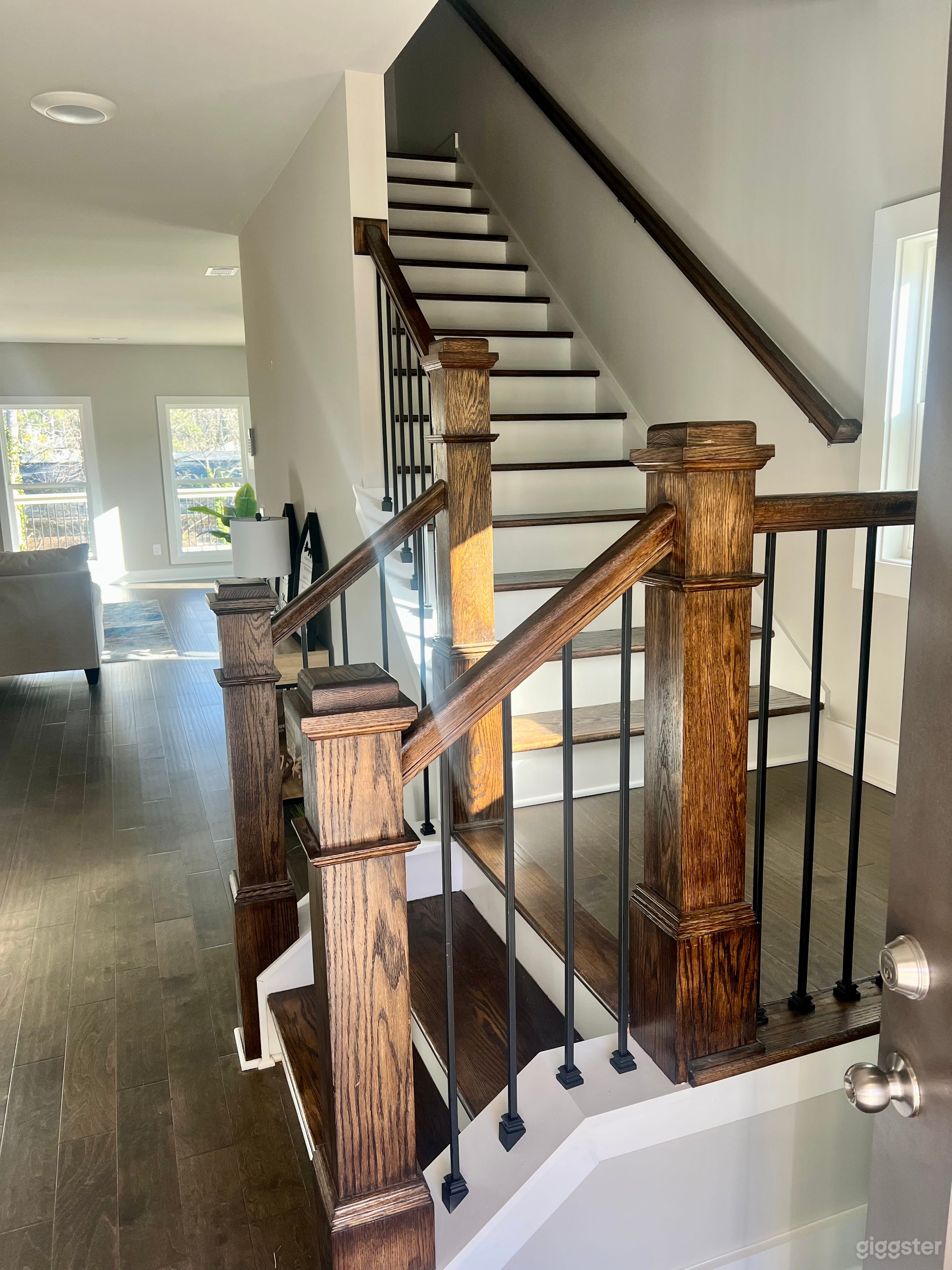 The Beautiful Stonegate Blue Photo 4