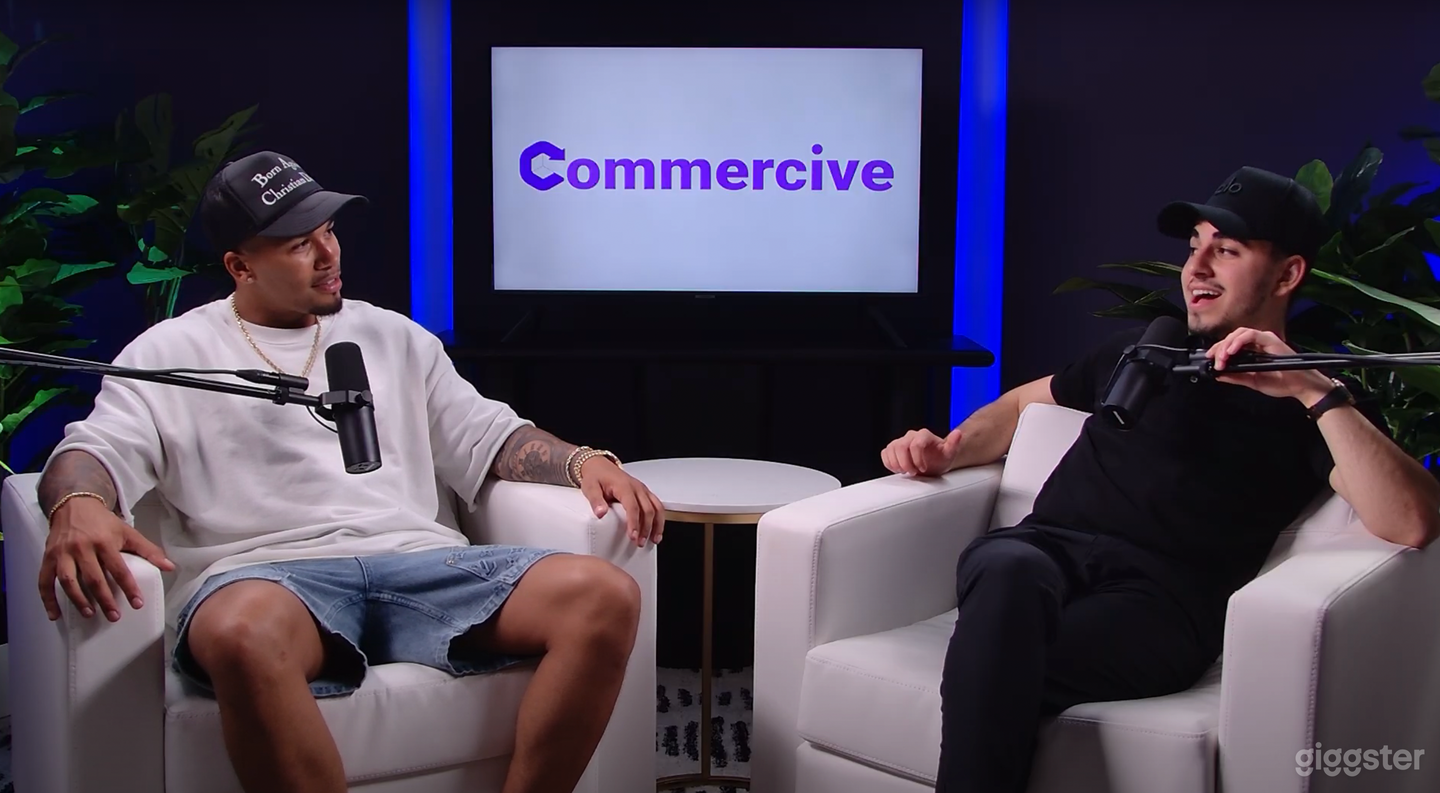 Video Podcast Studio by Times Square &amp; MSG - New Photo 1