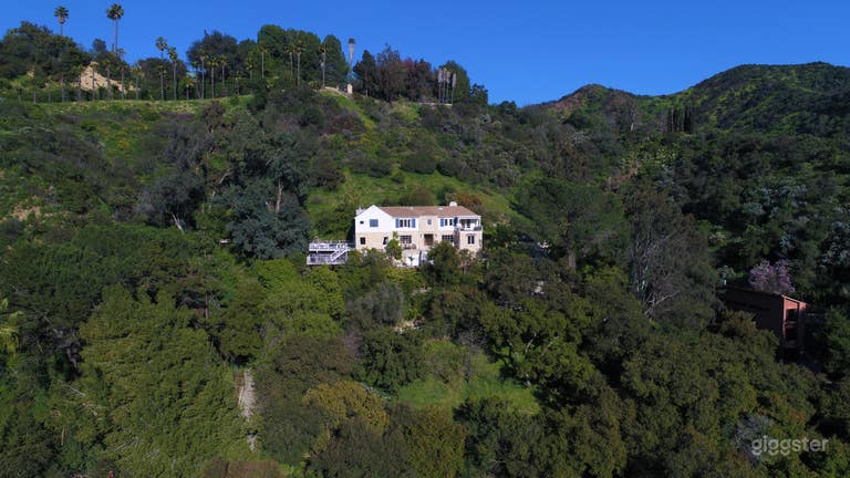  VERY PRIVATE LOCATION 